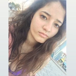 Meet your Posher, Melanie